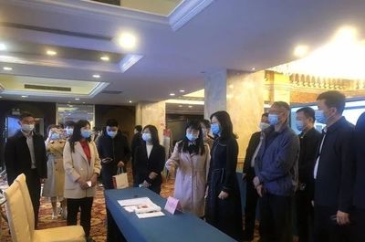 罗山一中参加河南省信息技术能力提升工程2.0典型案例及成果展示交流活动